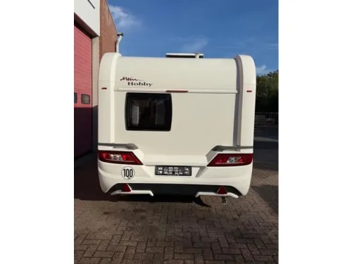 Hobby De Luxe 440 SF Incl. Airco en Voortent  foto: 3