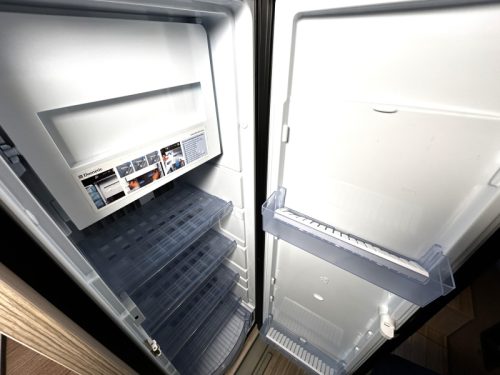 P&ouml;ssl Roadcruiser 640 Enkele-bedden/2017/Euro-6  foto: 17
