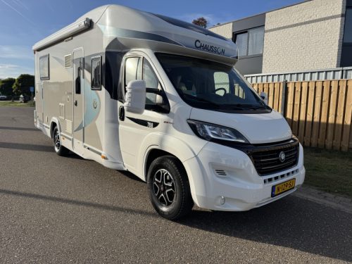 Chausson Titanium VIP 788 Queensbed kein Hubdach Foto: 2