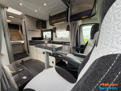 Challenger Graphite VIP 328 Queensbed / Face to face photo: 10