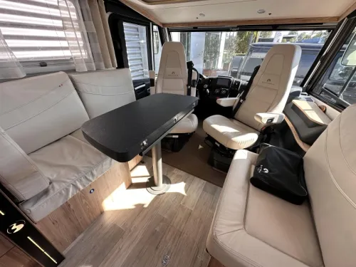 Bavaria I 720 Queensbed 140HP Roof air conditioning photo: 15