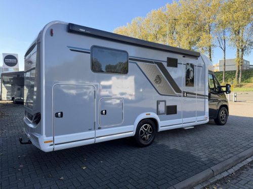 Knaus 700 MEG Sky Ti 8T-Automaat Single Beds 2X Air Conditioning Towing Hitch photo: 8