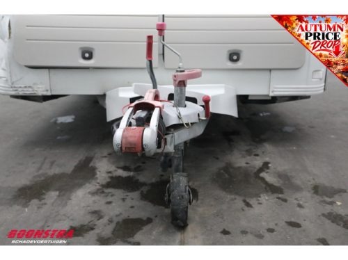 Kip Navigator 44 TDB Mover Radio Central kitchen Single beds Heater photo: 17