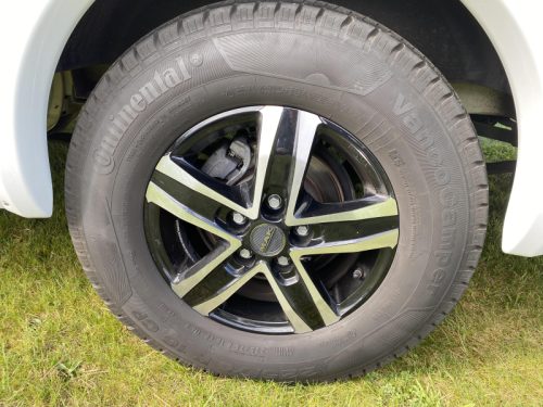 Knaus Sky TI 700 MX 150PS AUTOMATIK Queen Foto: 21