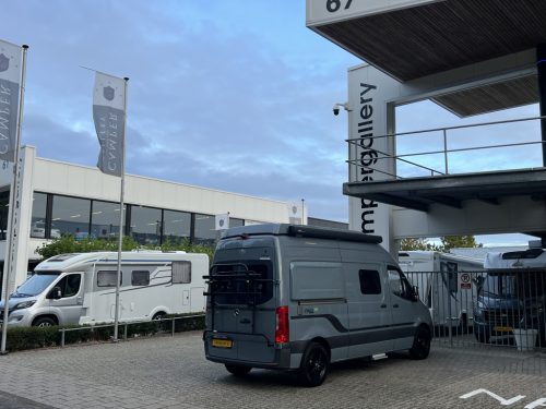 Hymer Free S600 AUTOMATIC TRANSVERSE BED + POP-TOP ROOF BICYCLE RACK photo: 20