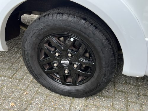 Etrusco V 6.6 SF AUTOMATIC SINGLE BEDS+REAR LOUNGE AIR SUSPENSION photo: 17