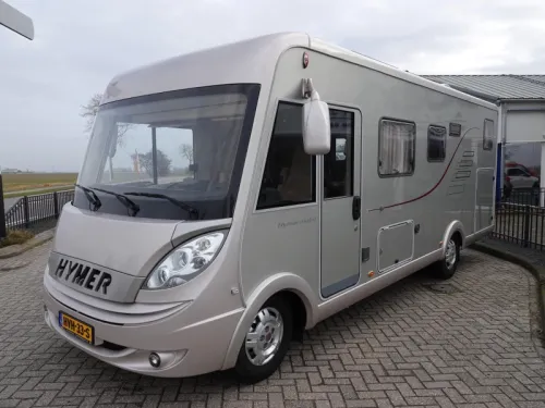 Hymer B678 WC/DOUCHE | LIT LONG photo : 3