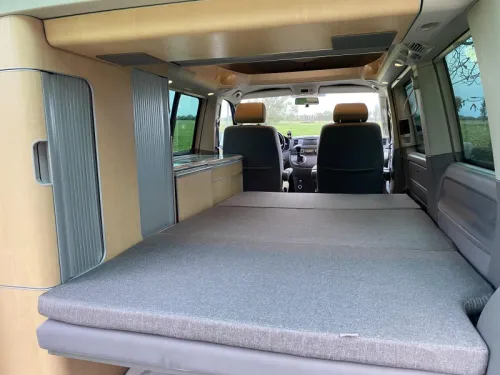 Volkswagen T5 California Polyroof | DSG Automaat foto: 17
