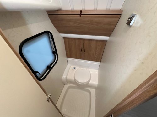 Hobby De Luxe 460 UFE photo : 10