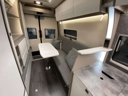 Frankia Yucon 7.0 Lounge Rundsitz V6 Autom. Foto: 15