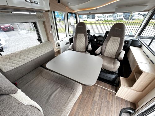 B&uuml;rstner Lyseo Time I 690 G Single beds/Automatic! photo: 9