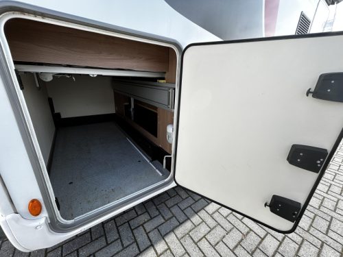 B&uuml;rstner Lyseo 700 T Queensbed/2017/Euro6/6.9M Foto: 6