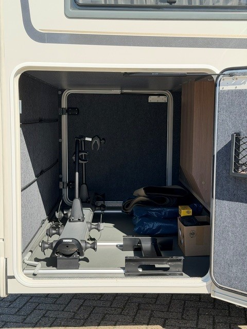 Carthago C-Tourer I 149 LE, Automatik, ohne Hubdach! Foto: 25