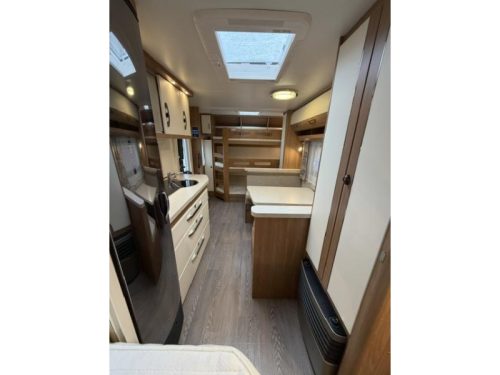 Hobby De Luxe 540 KMFE 3 bunk beds Mover Air conditioning  photo: 20