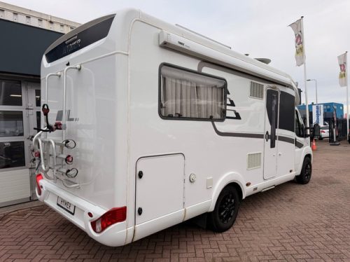 Hymer 598cl Queensbed, Face To Face, Very Spacious Bike Rack, Solar Panel photo: 1