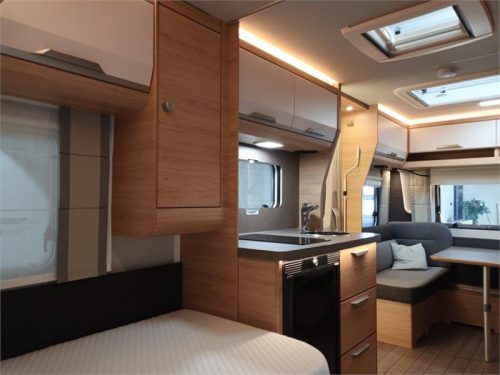 Knaus Sudwind 60 Years 460 EU E-Power  photo: 7