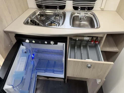 Caravelair Alba 400 VASTBED TREINZIT LUIFEL  foto: 15