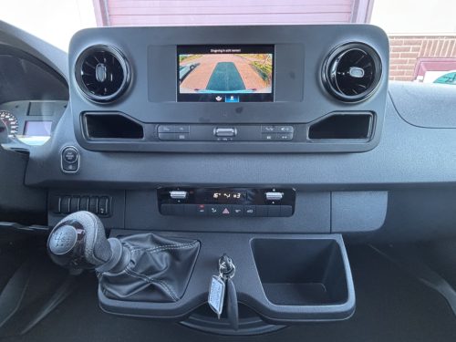 HYMER 2022 Face to Face Queensbett 150 PS Schaltgetriebe T695 S Foto: 17