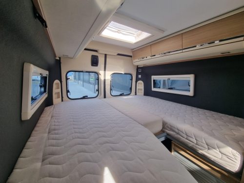 Adria Twin 600 SLT L&auml;ngsbetten Euro 6  Foto: 16