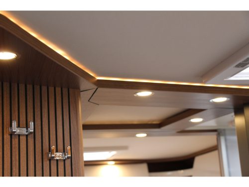 Carthago C-Tourer I Single beds + Pull-down bed photo: 73