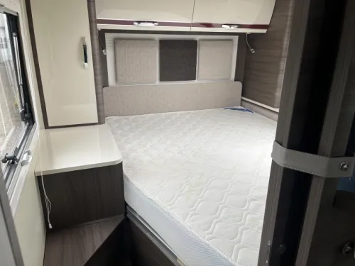 McLouis Carat 480 G -Queensbed-Levelsysteem Foto: 15