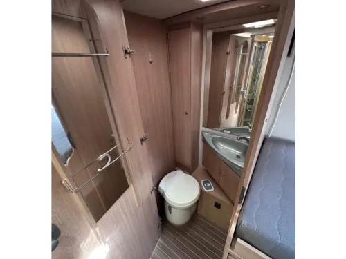 Sunlight T 68 Single Beds photo: 11