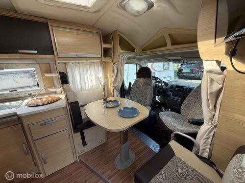 Trigano GRANDUCA XL P / Queensbed! Foto: 4