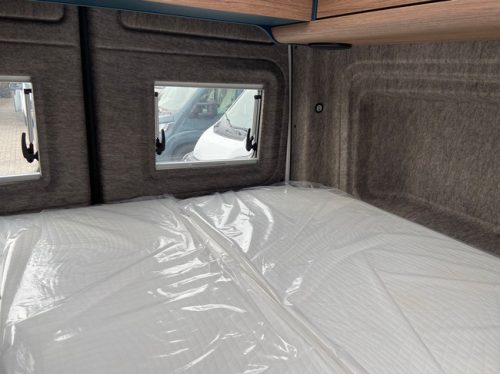 Eriba Car 600 Candy White - Ocean Blue VW photo: 18