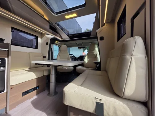 Adria Coral Supreme 670 DL  photo: 13