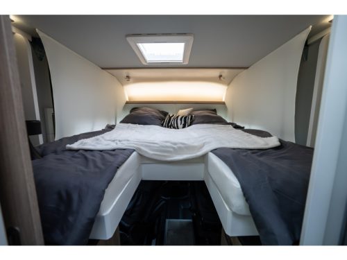 Frankia Platin Plus Final Edition Round seating with length bed photo: 14