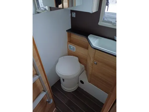 Adria Matrix M 670 SL TOP well-maintained Motorhome  photo: 20