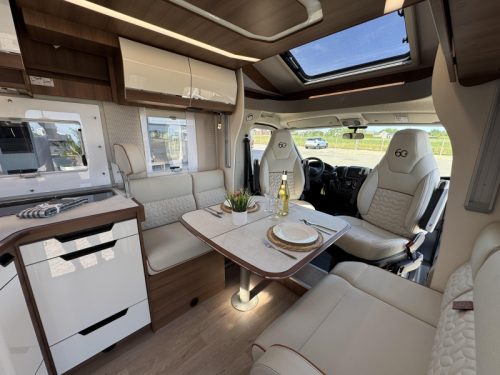 Rapido 666 F Automatic Single beds photo: 11
