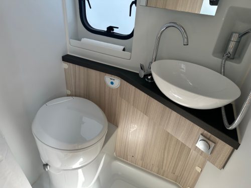 Adria Twin 640 SL Axess photo: 9