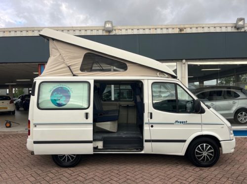 Westfalia Nugget Hubdach 4 Pers. K&uuml;hlschrank Anh&auml;ngerkupplung Komplett ausgestattet. Foto: 7