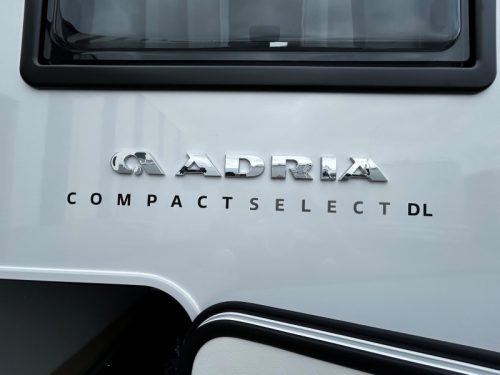 Adria Compact Select DL Large refrigerator, Awning photo: 5