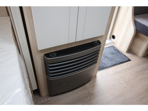 Hobby De Luxe 460 UFE Franz&ouml;sisches Bett & Rundsitzgruppe! Foto: 18