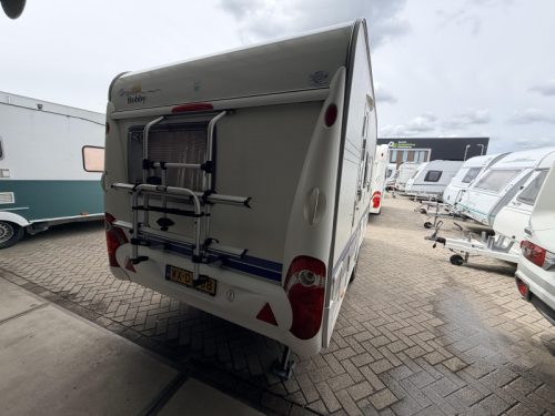 Hobby De Luxe 400 SF Awning, Seating Area Transverse bed photo: 12