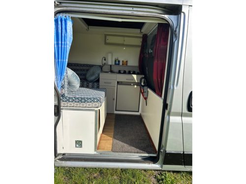 Compact Bus Camper Citro&euml;n Jumper | Solar Panel | Reversing Camera | Towbar | Air conditioning photo: 5