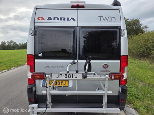 Adria TWIN 640 SLX ☆Automatique-Lits Jumeaux-131CV-Euro5☆ photo : 7