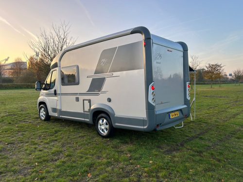 Knaus Van TI 550 MD Fiat Ducato 2.3 130 HP Semi-integrated Motorhome Like New photo: 16