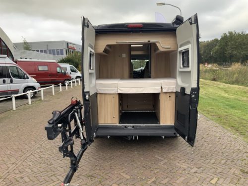 Knaus Boxstar Campervan AUTOMATIC Transverse bed, Engine air conditioning, Swivel seats, Bicycle carrier Busbiker, Year 2017 Camper centrum on the road Marum photo: 8