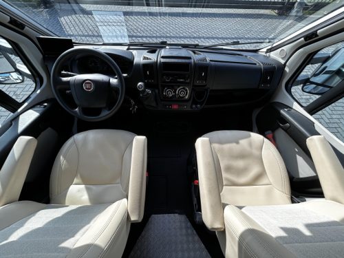 Carado T 135 French bed/2017/Euro6/Air conditioning photo: 18