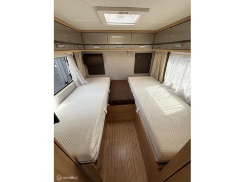 Dethleffs Trend T6617 Single beds! Very neat! photo: 8