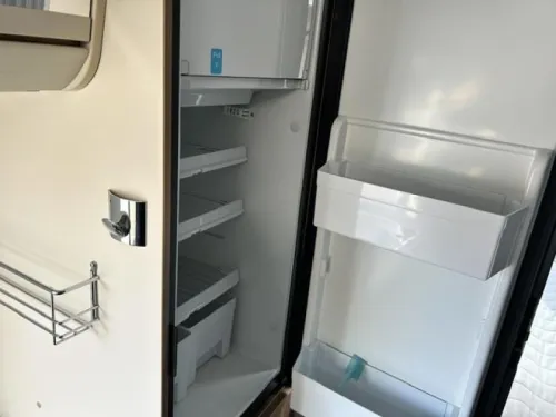 Adria Twin Platinum 600 SPT  photo: 8
