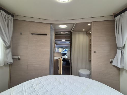 McLouis Sovereign 479  Foto: 17
