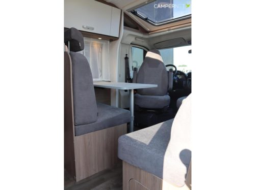 Carado V347 Pro+ Fiat 140hp Automatic | New model! | High payload | Awning | Compact version | Single beds | Vario bathroom photo: 7