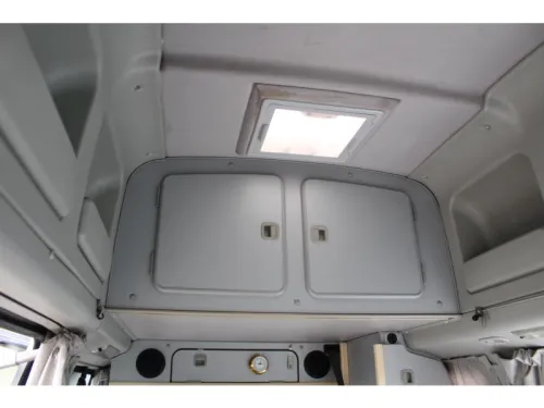 Volkswagen California Coach Westfalia compact  photo: 12