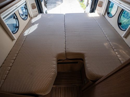 Malibu 640 LE / Free storage photo: 13