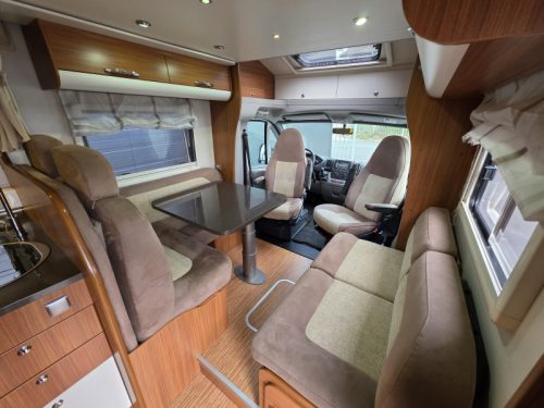 Adria Matrix M 680 SP 5 Gurtpl&auml;tze! Foto: 10