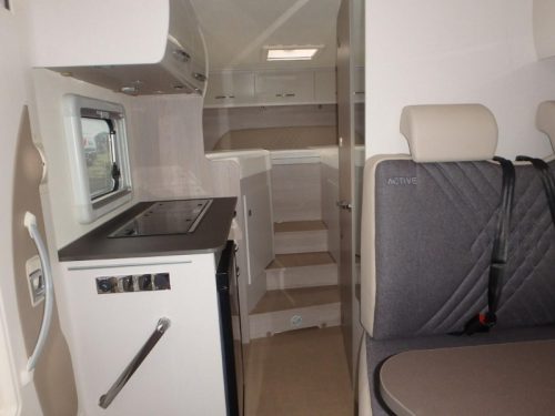 B&uuml;rstner Nexxo Van 620 T  photo: 13